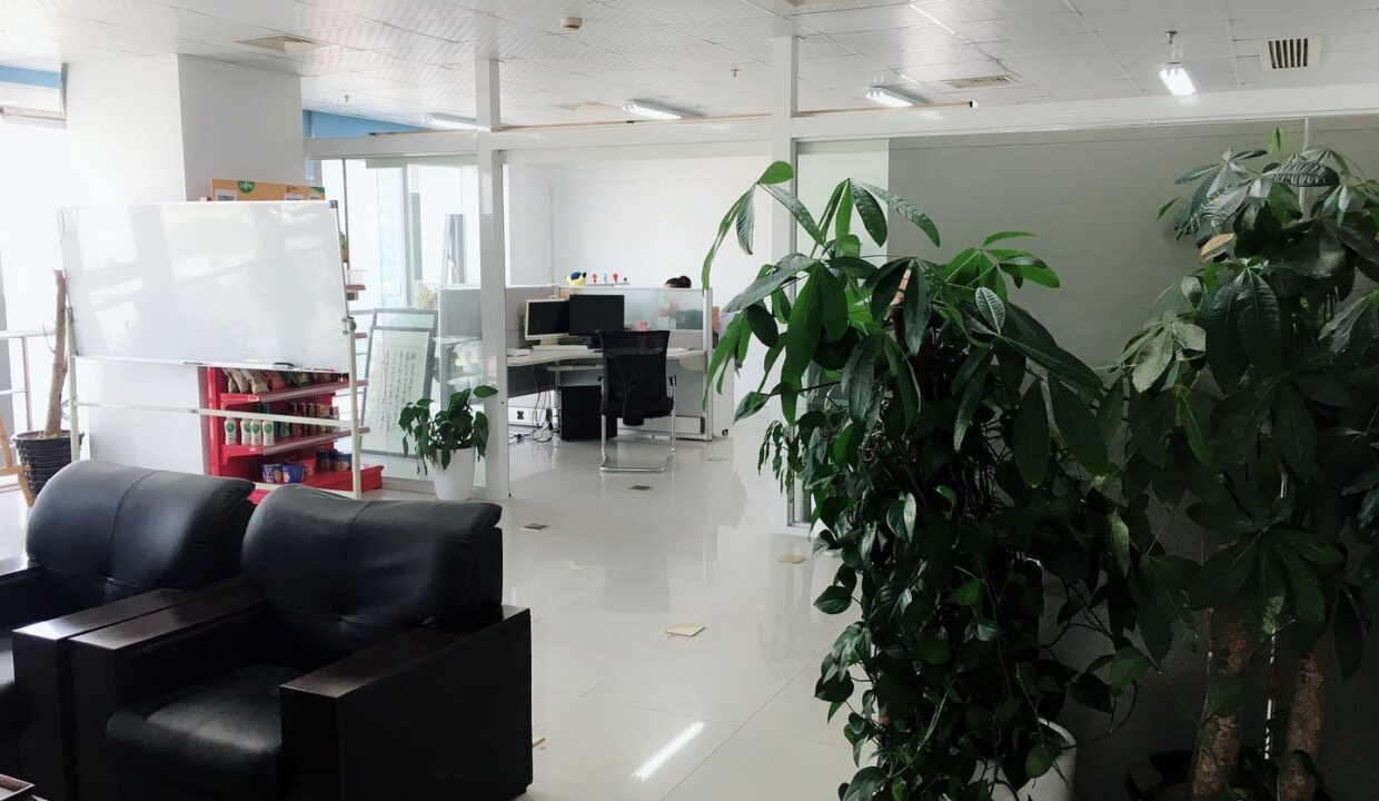 万达广场国宾路32号 (4)