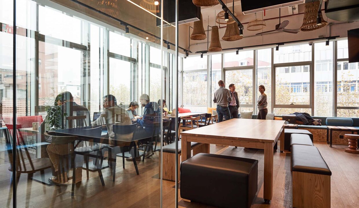 裸心社-复兴中路3